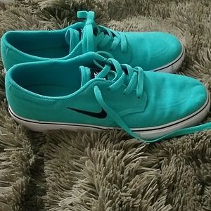 Nike mens SB